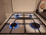 Predám plynový sporák s elektrickou rúrou Beko – fotka 3
